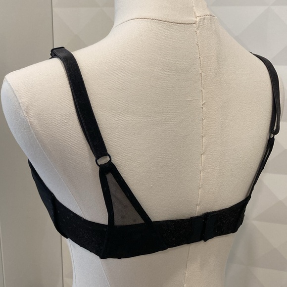 LOT OF 4 VICTORIA’S SECRET BRAS - Picture 8 of 13